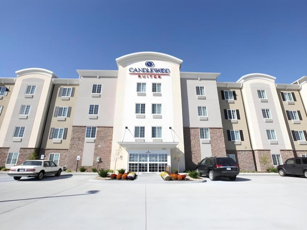 Candlewood Suites Saint Joseph By Ihg Exterior foto